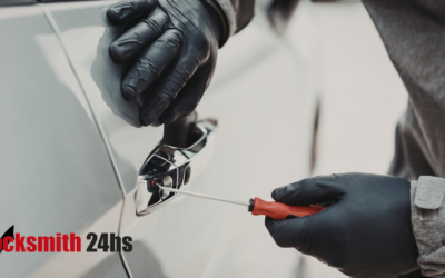 Apertura de coche sin llaves: qué hacer para evitar daños y gastos mayores